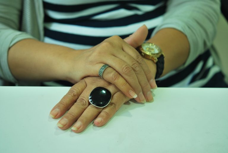 pinky finger prosthesis